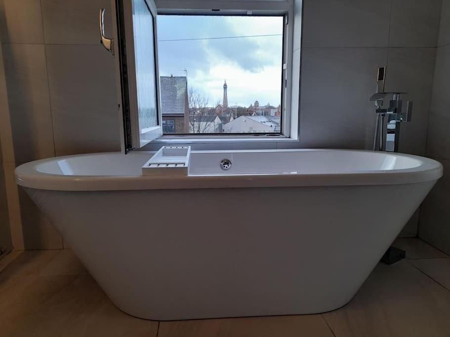 Fabulous Terrace Cottage Blackpool Kültér fotó